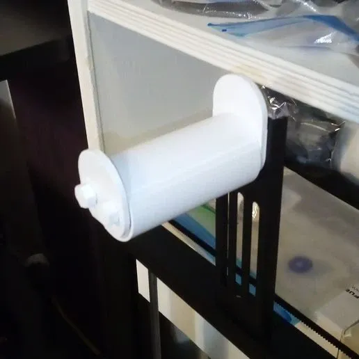  Presentation image of the printable 3D model: Universal filament holder for Ender with Bearing 100% PLA.